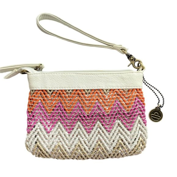*RARE* Sequin Chevron Wristlet - Picture 1 of 5